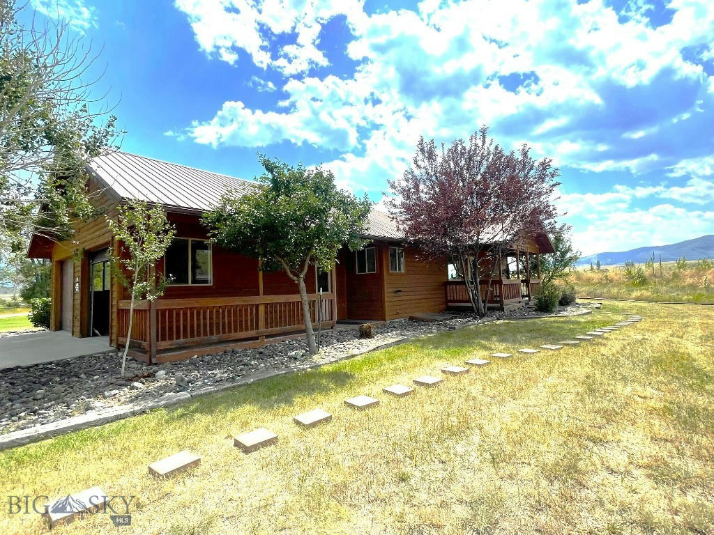 21 MOOSE HORN LN, LIVINGSTON, MT 59047, photo 1 of 61