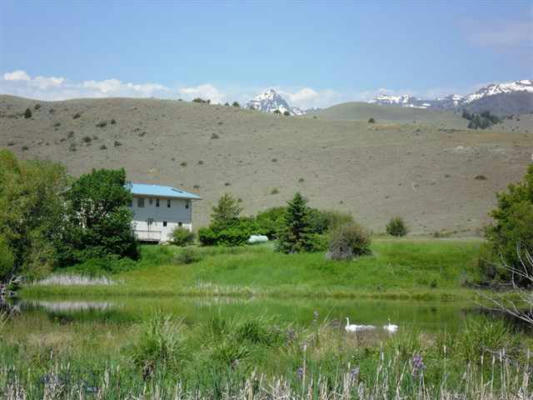 31 STORY RD, EMIGRANT, MT 59027 - Image 1