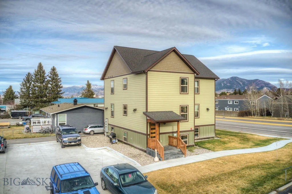 303 S 19TH AVE, BOZEMAN, MT 59718, photo 1 of 17