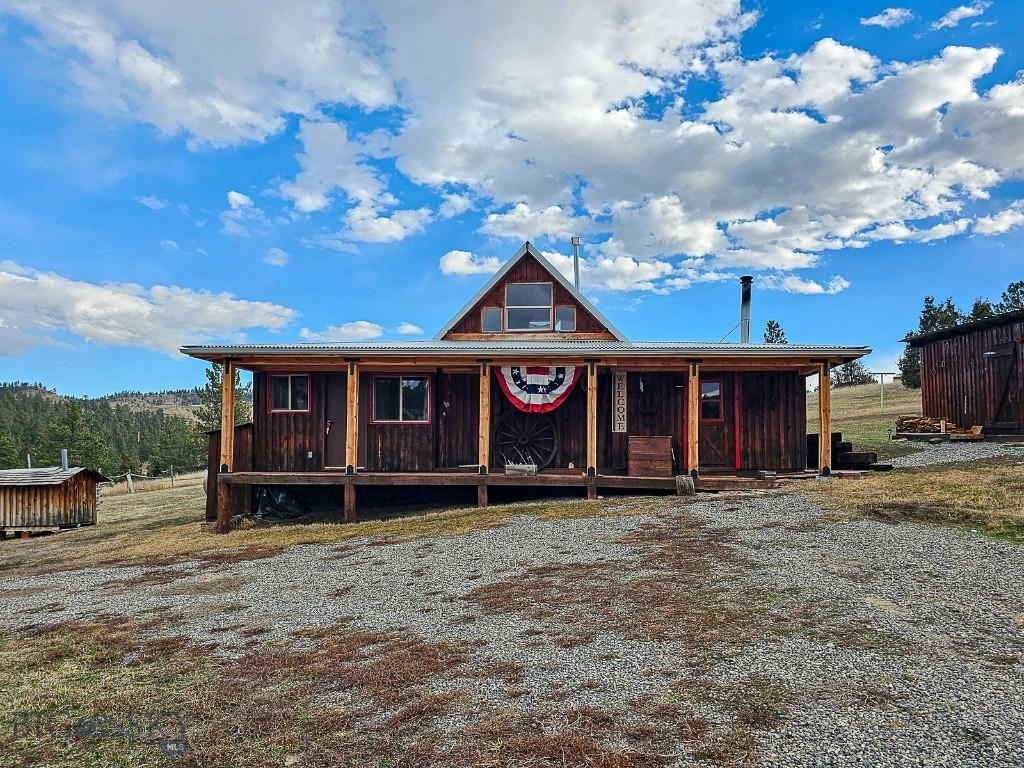 8 OVERLAND TRL, REED POINT, MT 59069, photo 1 of 38